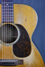 Load image into Gallery viewer, 1947 Martin 000-18