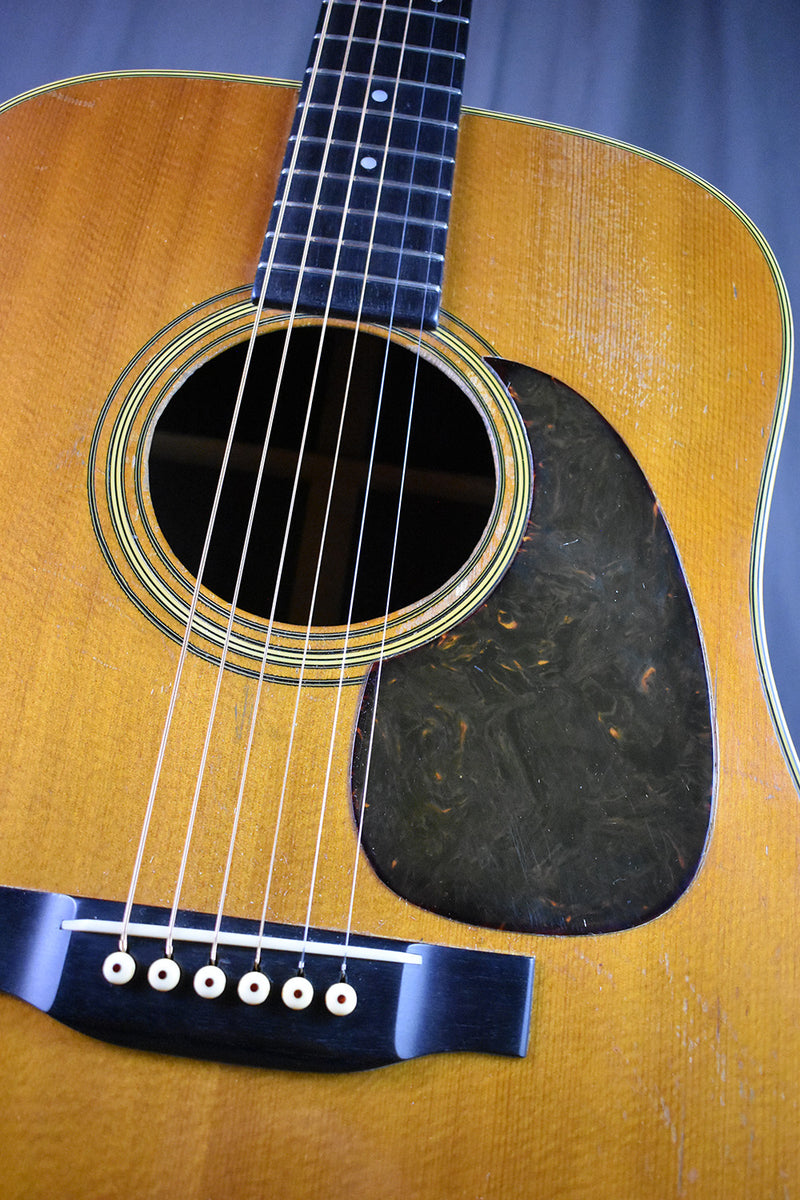 Martin & Co　D-28 C. F. Martin D-28 Flat Top Acoustic Guitar (1954) | RetroFret