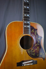 Load image into Gallery viewer, 1964 Gibson Hummingbird