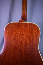 Load image into Gallery viewer, 1964 Gibson Hummingbird