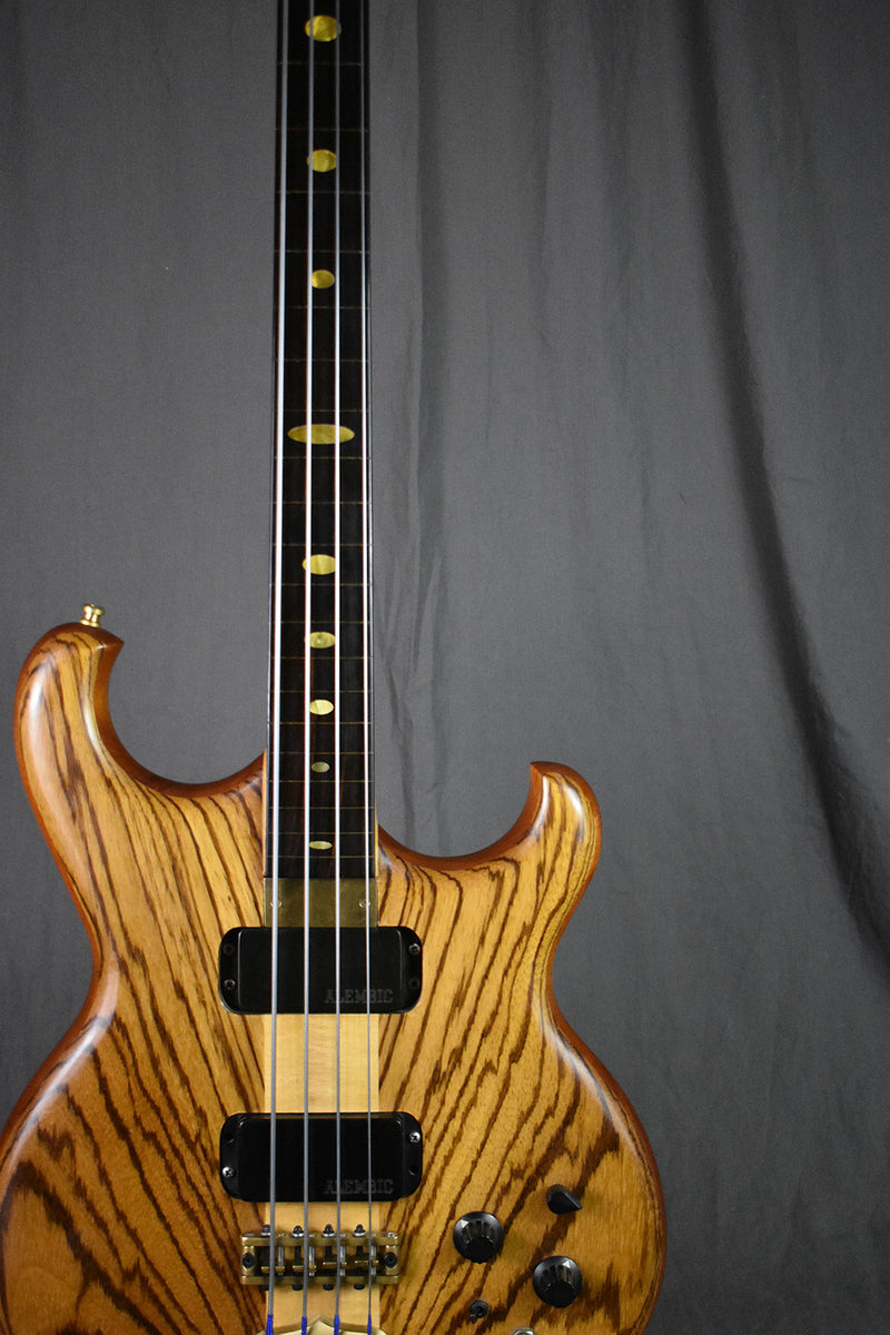 9/1迄！ Alembic Persuader Fretless エポキシ 9/10迄！ Alembic Persuader Fretless エポキシ - メルカリ