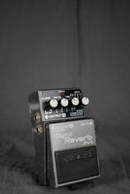 Load image into Gallery viewer, 1987 Boss RV-2 Digital Reverb