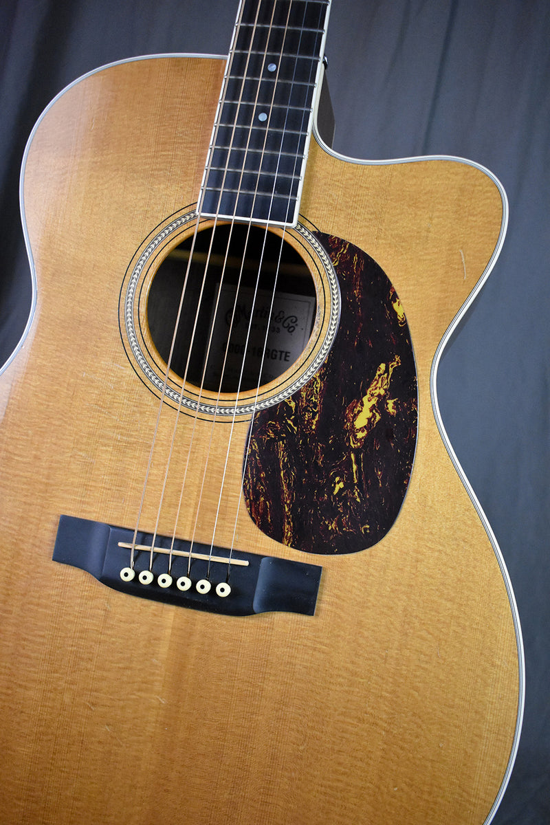 2006 Martin 000C-16RGTE Aura – Telluride Music Co.