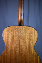 Load image into Gallery viewer, Martin 000-18