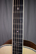 Load image into Gallery viewer, Martin Custom Shop 00-41 Koa