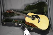 Load image into Gallery viewer, Martin D-28 Billy Strings