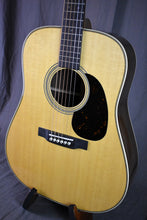 Load image into Gallery viewer, Martin D-28 Billy Strings