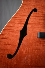 Load image into Gallery viewer, Collings 620 SM LC Faded Cherry