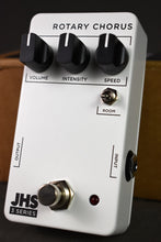 Load image into Gallery viewer, JHS 3 Series Rotary Chorus