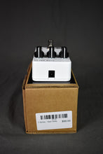 Load image into Gallery viewer, JHS 3 Series Tape Delay