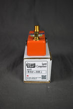 Load image into Gallery viewer, Supercool Pedals Spritz! Compressor