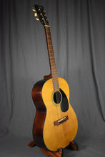 Load image into Gallery viewer, 1972(c.) Yamaha FG-75 Folk Guitar