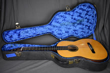 Load image into Gallery viewer, 1971 Martin N-20 w/ LR Baggs Element