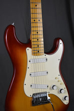 Load image into Gallery viewer, 1983 Fender Elite Stratocaster