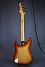 Load image into Gallery viewer, 1983 Fender Elite Stratocaster