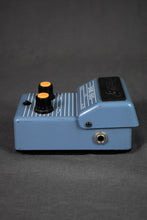 Load image into Gallery viewer, 1989 Martin Stinger OD-30 Overdrive
