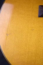 Load image into Gallery viewer, 1998 Martin C-TSH Thomas Humphrey Classical