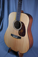 Load image into Gallery viewer, 2000 Martin D-16GT