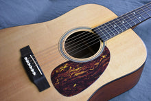 Load image into Gallery viewer, 2000 Martin D-16GT