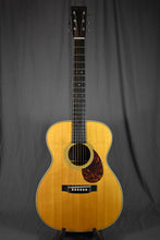 Load image into Gallery viewer, 2000 Martin OM-28V