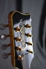 Load image into Gallery viewer, 2002 Tacoma M3E Mandolin