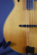 Load image into Gallery viewer, 2002 Tacoma M3E Mandolin