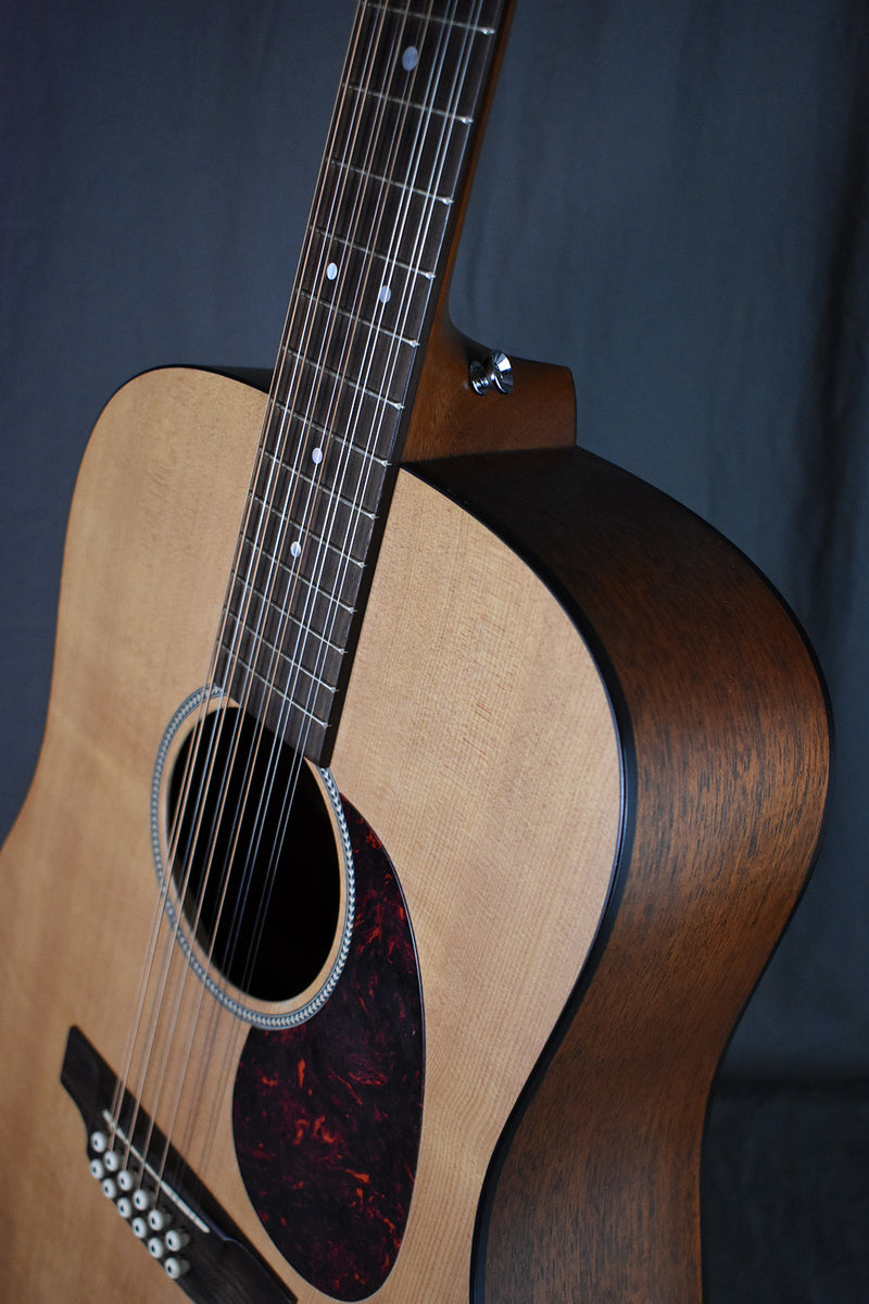 2004 Martin DM 12