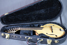 Load image into Gallery viewer, 2005 Breedlove Cascade Mandolin