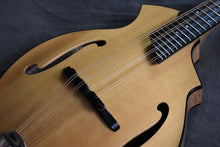 Load image into Gallery viewer, 2005 Breedlove Cascade Mandolin