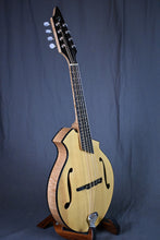 Load image into Gallery viewer, 2005 Breedlove Cascade Mandolin