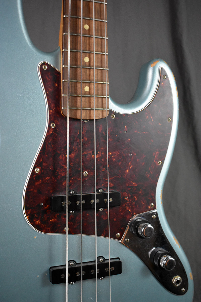 2020 Fender Road Worn 60th Anniversary Jazz Bass Firemist Silver