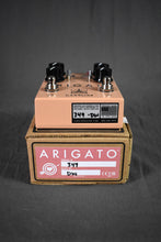 Load image into Gallery viewer, Caroline Arigato Phaser Vibrato