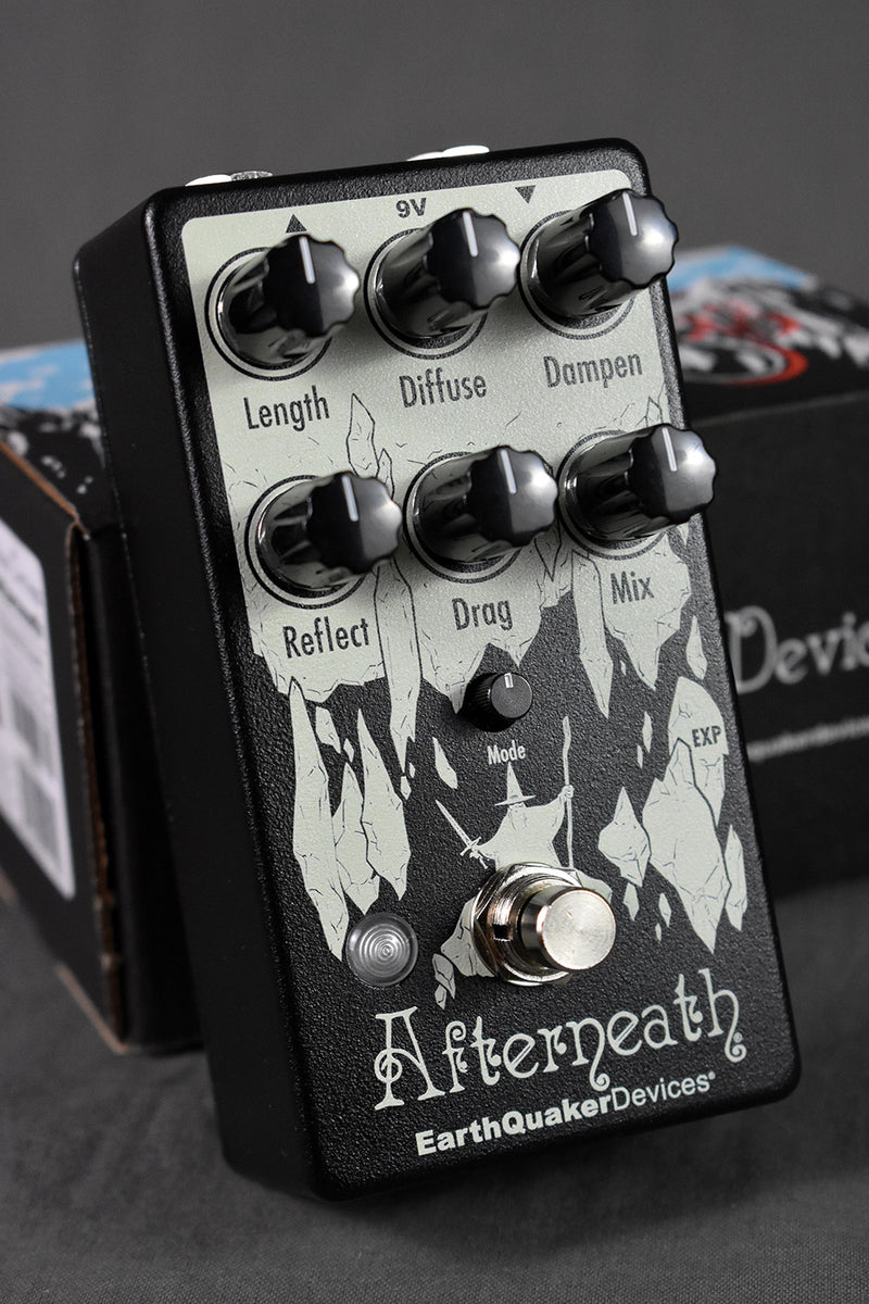 予約販売 【ほぼ新品】 EARTHQUAKER DEVICES V3 Afterneath