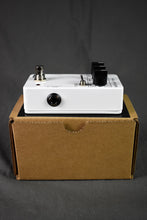 Load image into Gallery viewer, JHS 3 Series Hall Reverb