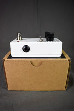 Load image into Gallery viewer, JHS 3 Series - Octave Reverb