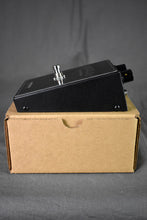 Load image into Gallery viewer, JHS Berkeley 1973 California Fuzz