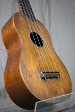 Load image into Gallery viewer, 1921(c.) Martin Ditson Style 0 Ukulele
