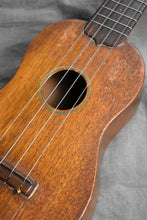 Load image into Gallery viewer, 1921(c.) Martin Ditson Style 0 Ukulele