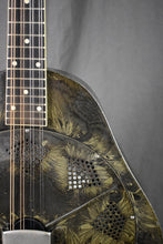 Load image into Gallery viewer, 1933 National Triolian Mandolin