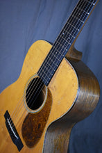 Load image into Gallery viewer, 1937 Martin 00-18