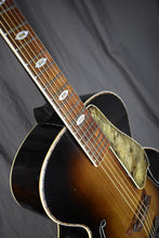 Load image into Gallery viewer, 1939-40 Regal Bobcat