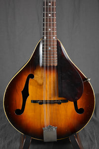 1940 Gibson A-00