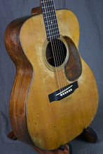 Load image into Gallery viewer, 1945 Martin 000-21