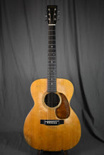 Load image into Gallery viewer, 1945 Martin 000-21