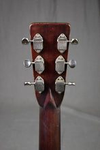 Load image into Gallery viewer, 1946 Martin D-28