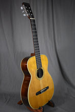 Load image into Gallery viewer, 1949 Martin 00-28G