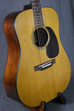 Load image into Gallery viewer, 1950 Martin D-18