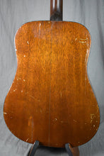 Load image into Gallery viewer, 1950 Martin D-18
