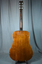 Load image into Gallery viewer, 1950 Martin D-18