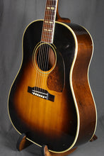 Load image into Gallery viewer, 1952 Gibson Southern Jumbo SJ